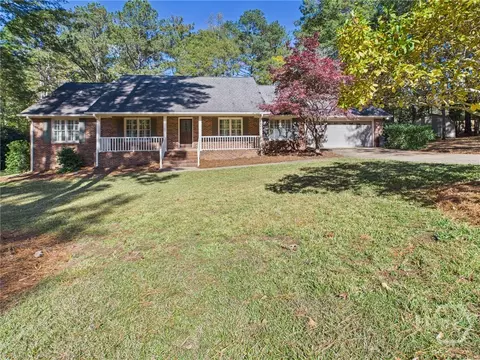1010 Springview Ct, Athens, GA 30606