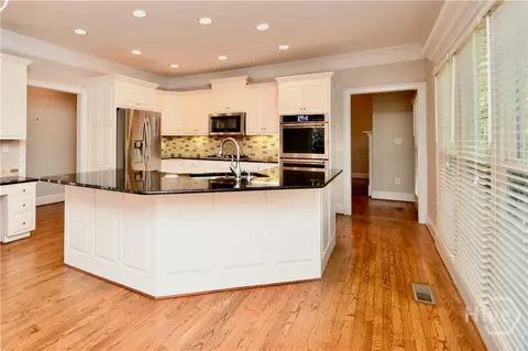 218 Thornhill Dr, Athens, GA 30607 photo 8