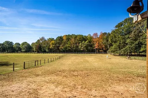 Exterior - 161 Archer Grove Rd, Athens, GA 30607 photo 5 of 12
