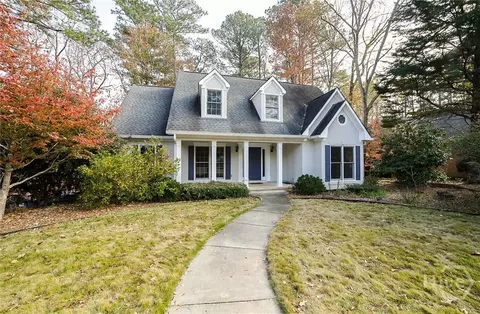 184 Hillsborough Dr, Athens, GA 30606