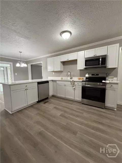 Kitchen - 7924 Jefferson Rd, Athens, GA 30607 photo 2 of 3