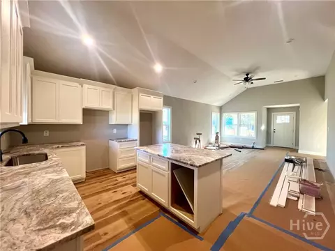 Kitchen - 125 Laurel Ave, Comer, GA 30629 photo 2 of 2