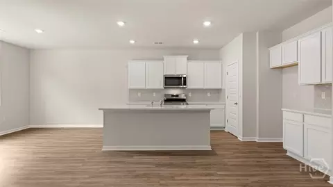Kitchen - 399 Abbott Rd, Statham, GA 30666 photo 2 of 3