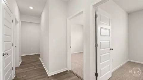 Entry Way - 422 Abbott Rd, Statham, GA 30666 photo 8 of 9