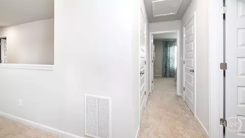 Entry Way - 406 Abbott Rd, Statham, GA 30666 photo 10 of 10