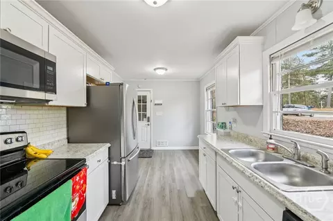 Kitchen - 348 Jefferson River Rd, Athens, GA 30607 photo 1 of 4