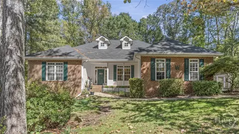 1250 Calls Creek Cir, Watkinsville, GA 30677