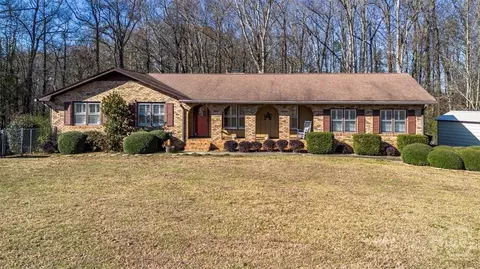 4046 Booger Hill Rd, Danielsville, GA 30633