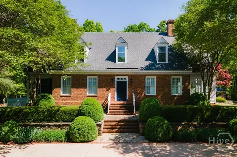 108 Chickadee Ct, Athens, GA 30605