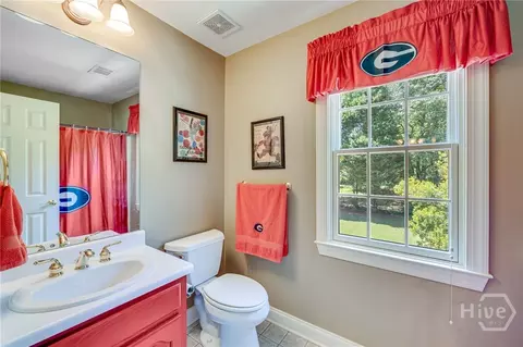 Bath - 1885 Silver Oak Dr, Bethlehem, GA 30620 photo 8 of 8