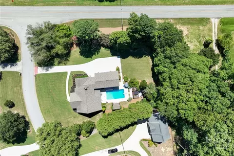 View/Area - 1885 Silver Oak Dr, Bethlehem, GA 30620 photo 4 of 6