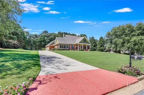Exterior - 1885 Silver Oak Dr, Bethlehem, GA 30620 photo 7 of 24
