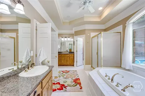 Bath - 1885 Silver Oak Dr, Bethlehem, GA 30620 photo 1 of 8