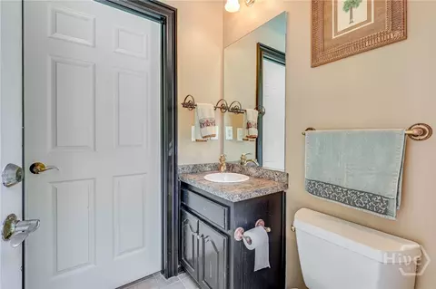 Bath - 1885 Silver Oak Dr, Bethlehem, GA 30620 photo 2 of 8