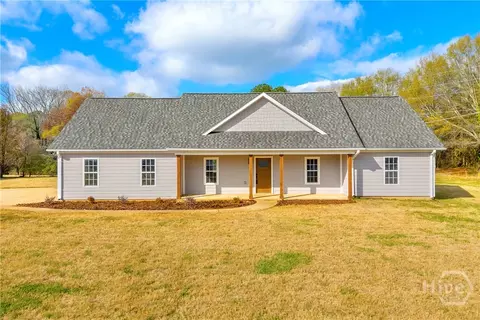 388 Kay Dr, Winder, GA 30680