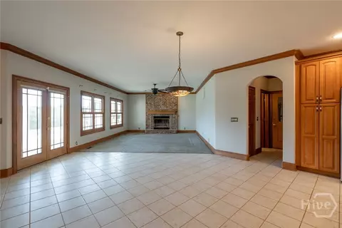 Living - 436 James Powers Rd # A, Monroe, GA 30656 photo 6 of 11