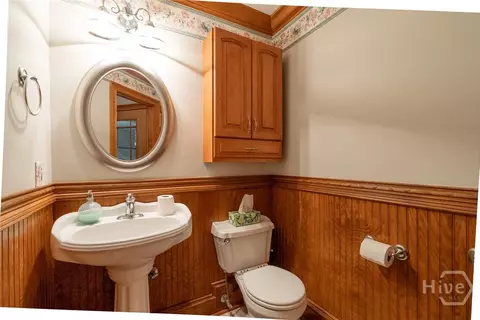 Bath - 436 James Powers Rd # A, Monroe, GA 30656 photo 1 of 8