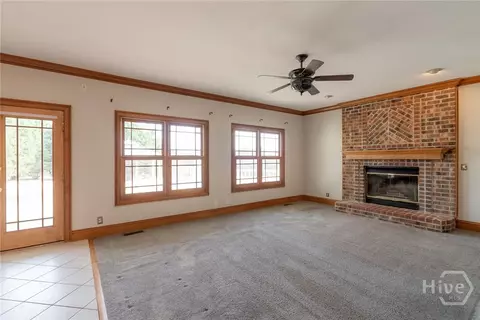 Living - 436 James Powers Rd # A, Monroe, GA 30656 photo 7 of 11