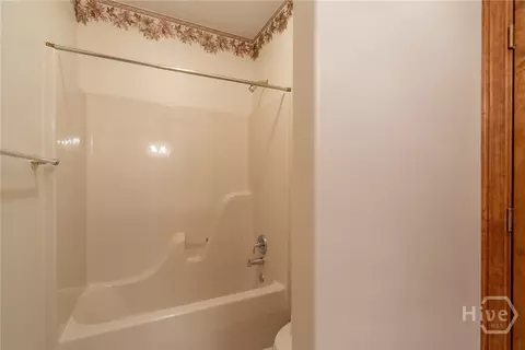 Bath - 436 James Powers Rd # A, Monroe, GA 30656 photo 7 of 8