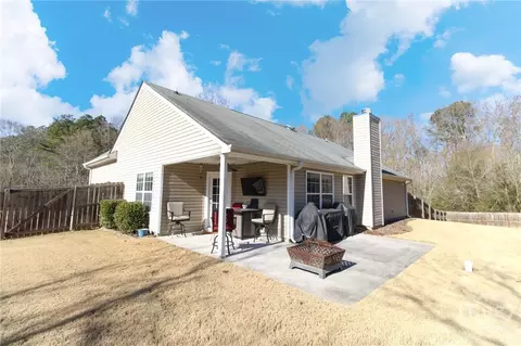 Exterior - 609 Mcdowell Ln, Bethlehem, GA 30620 photo 2 of 3