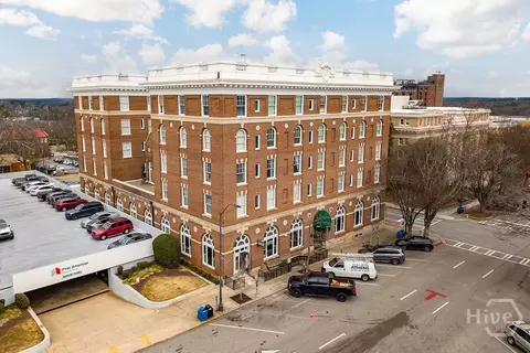 247 E Washington St #207, Athens, GA 30601