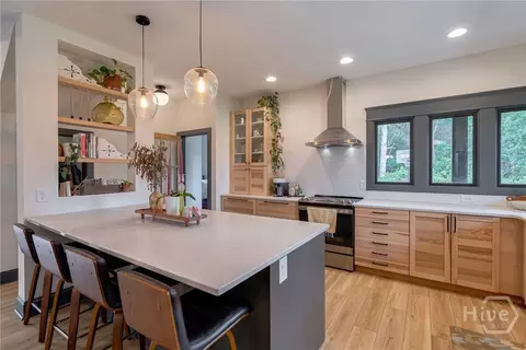 Kitchen - 130 Live Oak Ln, Comer, GA 30629 photo 3 of 7