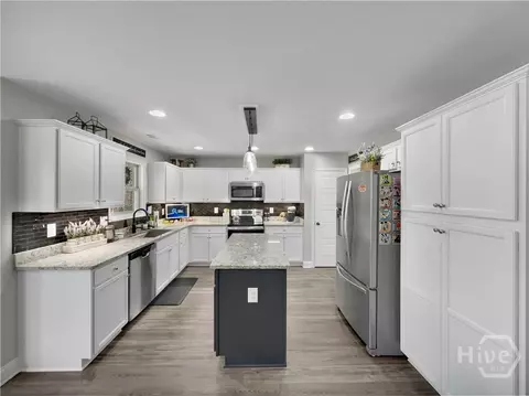 Kitchen - 88 Fair Oaks Ct, Commerce, GA 30529 photo 1 of 4
