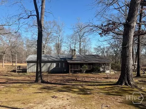 357 Carithers Rd, Nicholson, GA 30565