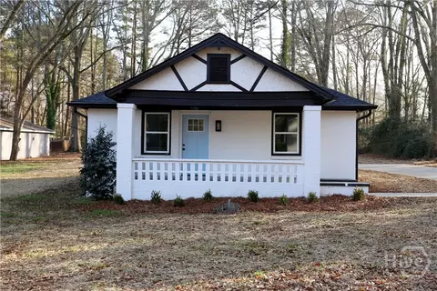 Exterior - 1006 E Church St, Monroe, GA 30655 photo 1 of 9