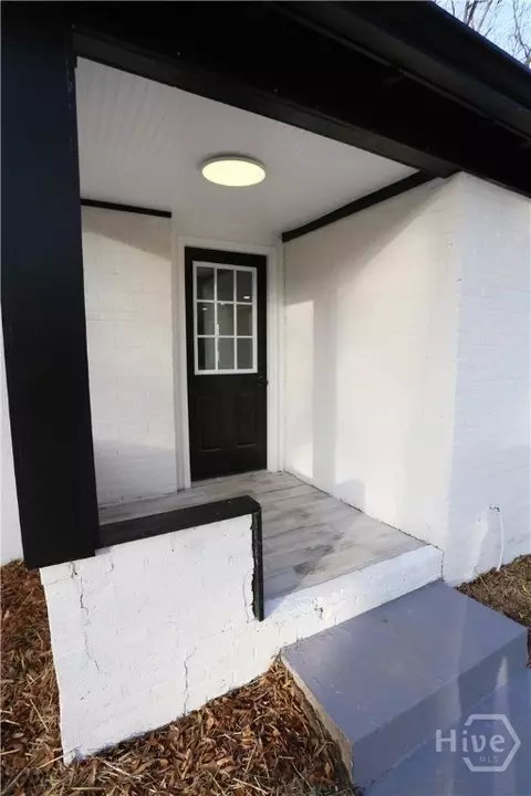Exterior - 1006 E Church St, Monroe, GA 30655 photo 6 of 9