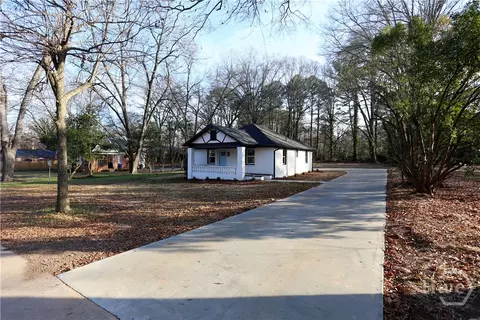 Exterior - 1006 E Church St, Monroe, GA 30655 photo 2 of 9