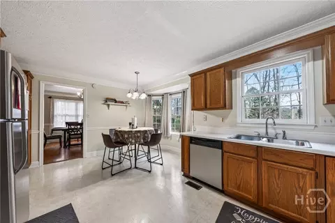 Kitchen - 149 Buttonwood Loop, Athens, GA 30605 photo 4 of 4