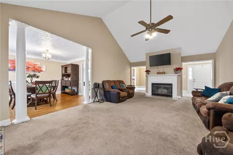 Living - 149 Buttonwood Loop, Athens, GA 30605 photo 2 of 4