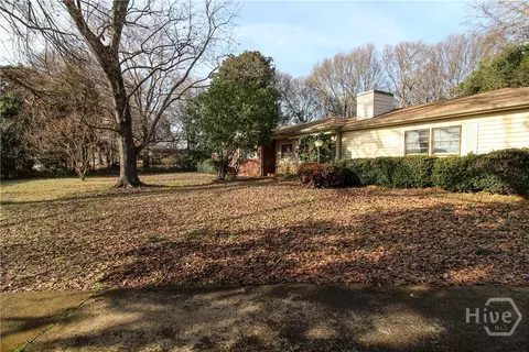 Exterior - 921 Highway 72 E, Comer, GA 30629 photo 4 of 19