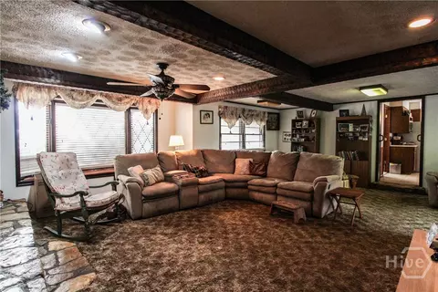 Living - 921 Highway 72 E, Comer, GA 30629 photo 1 of 4