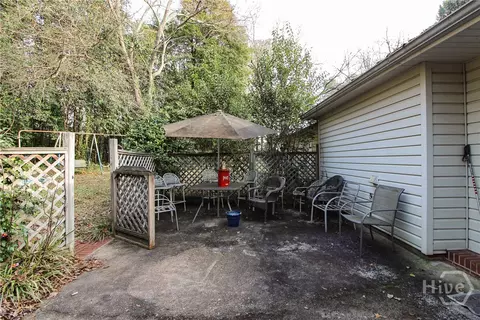 Exterior - 921 Highway 72 E, Comer, GA 30629 photo 5 of 19