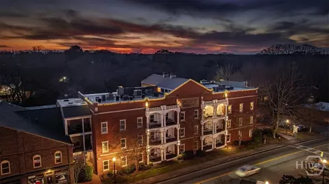 262 W Washington St, Madison, GA 30650