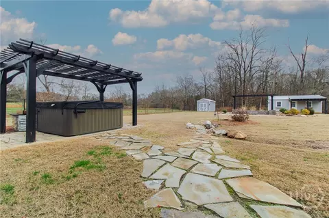 394 Glenn Trl, Winder, GA 30680 photo 43
