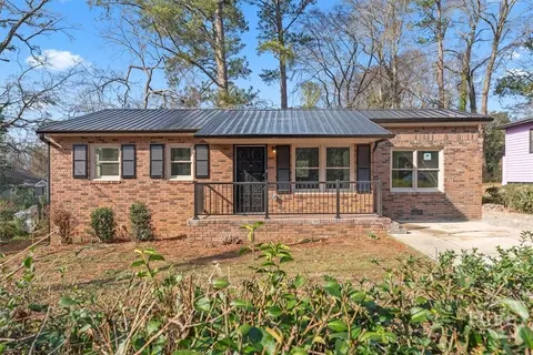 150 Royal Ct, Athens, GA 30601