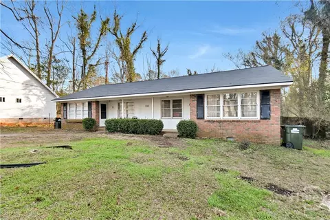 330 Midway Rd, Athens, GA 30605