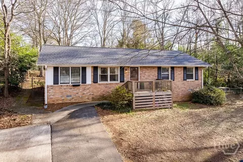 1140 Tuxedo Ln, Watkinsville, GA 30677