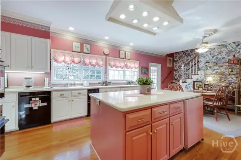 Kitchen - 278 Moss Side Dr, Athens, GA 30607 photo 3 of 4