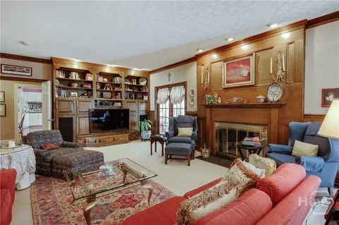 Living - 278 Moss Side Dr, Athens, GA 30607 photo 4 of 8
