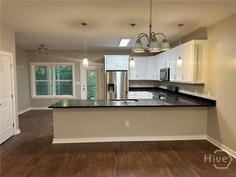 Kitchen - 113 Sidetrack Cir, Comer, GA 30629 photo 4 of 5
