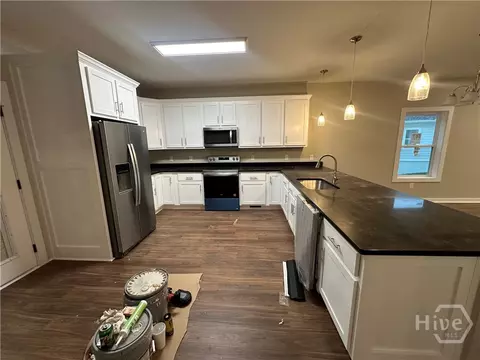 Kitchen - 113 Sidetrack Cir, Comer, GA 30629 photo 2 of 5