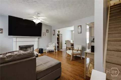 Living - 480 Maple Frg, Athens, GA 30606 photo 3 of 3