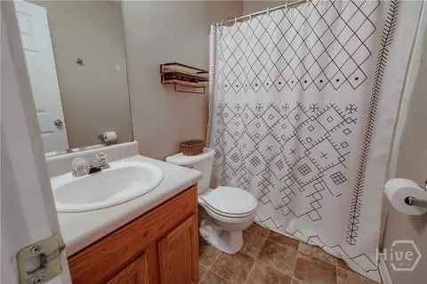 Bath - 480 Maple Frg, Athens, GA 30606 photo 2 of 3