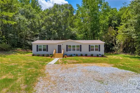 3078 Anderson Hwy, Hartwell, GA 30643