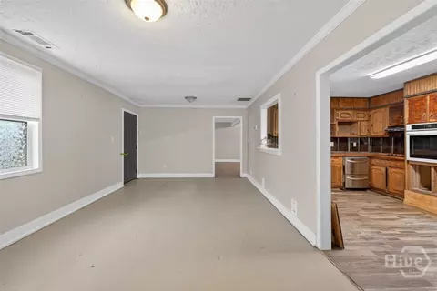 Living - 2669 H D Atha Rd, Monroe, GA 30655 photo 3 of 9