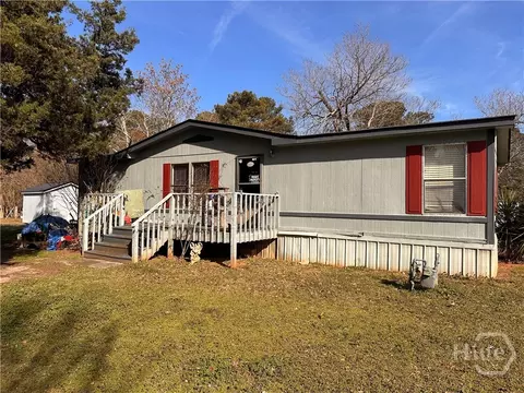 1360 Glenn Carrie Rd, Hull, GA 30646
